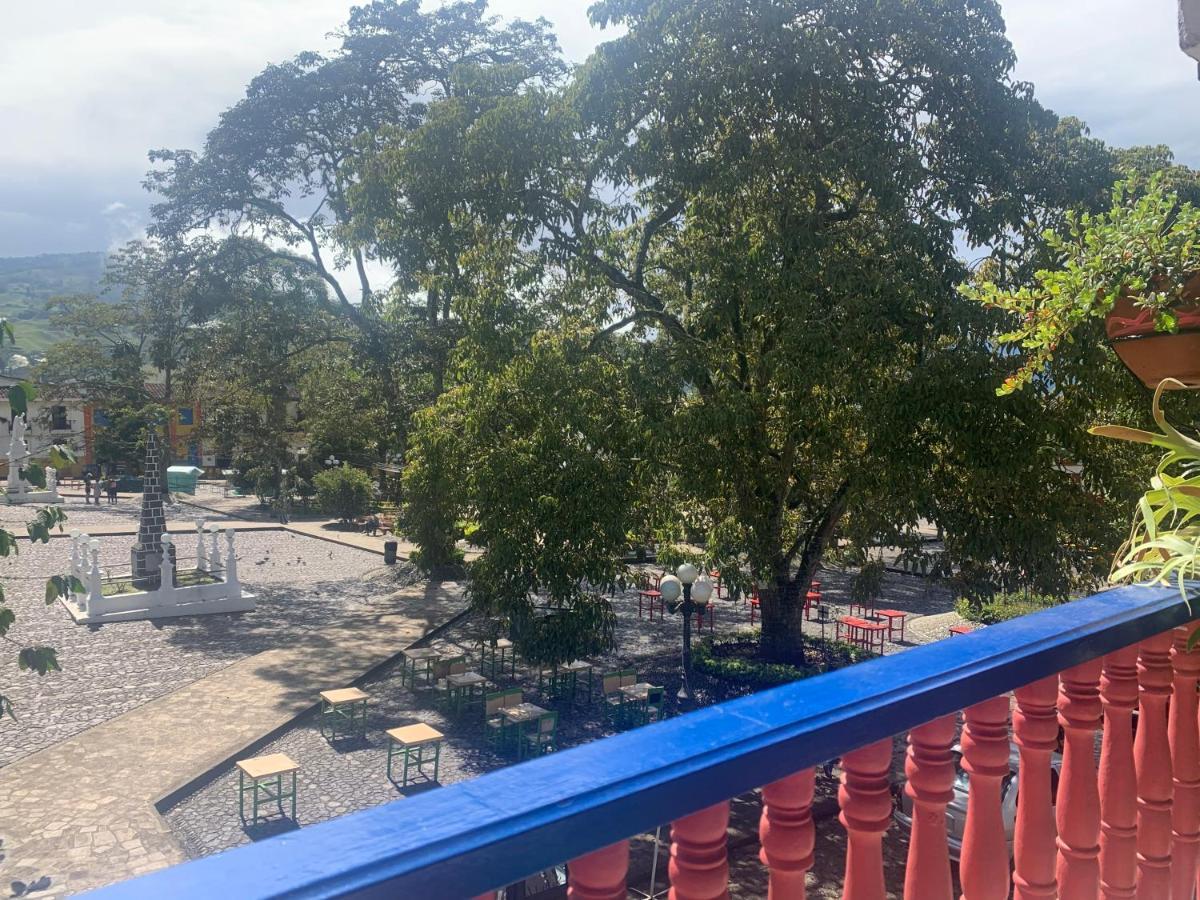 Hospedaje Casa Rosa Jardín Eksteriør bilde