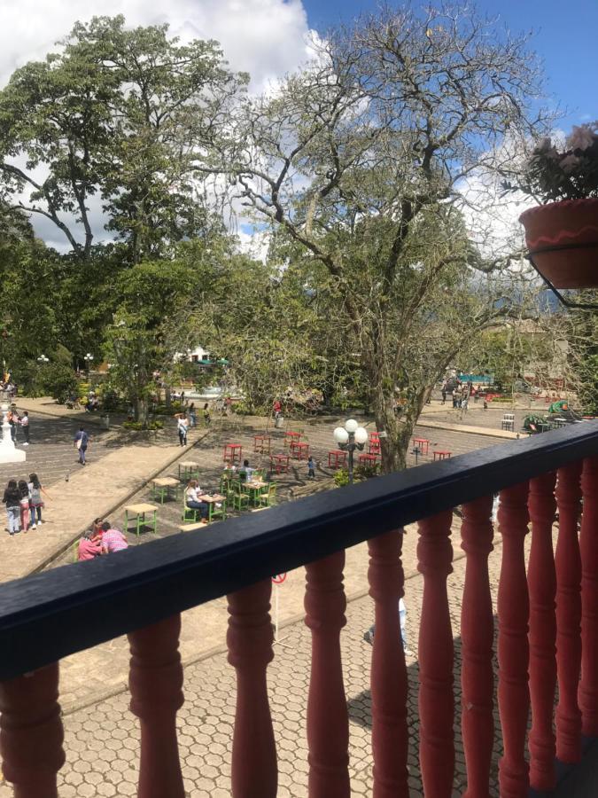 Hospedaje Casa Rosa Jardín Eksteriør bilde